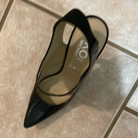 Michael Kors stunning shoes. Black high heel sexy AF. Size 9 - Picture 1 of 4